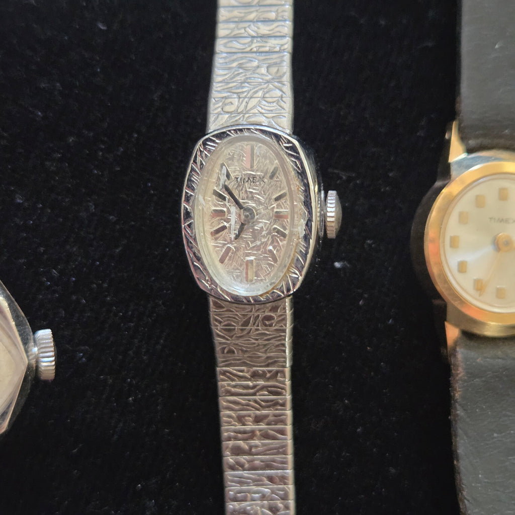 Ladies Vintage Timex & Lorus Watches Lot of 6 – Quartz, Manual Wind, Parts/Repair