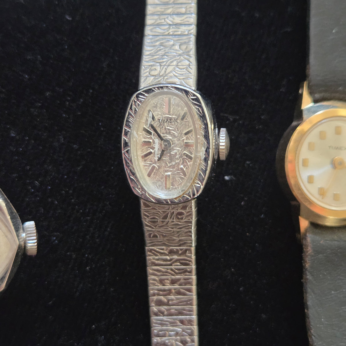 Ladies Vintage Timex & Lorus Watches Lot of 6 – Quartz, Manual Wind, Parts/Repair
